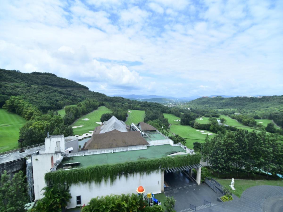 Oxford Golf Resort Pirangut Esterno foto
