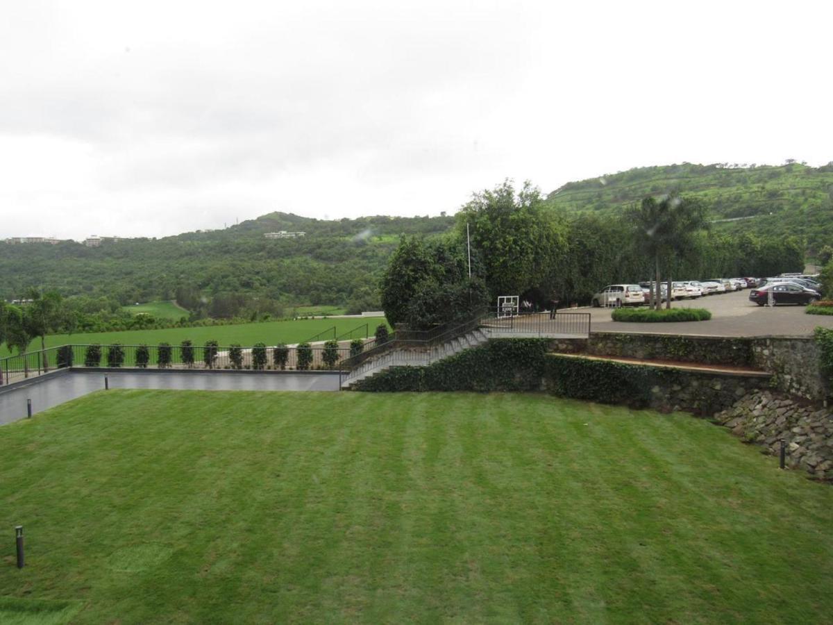 Oxford Golf Resort Pirangut Esterno foto