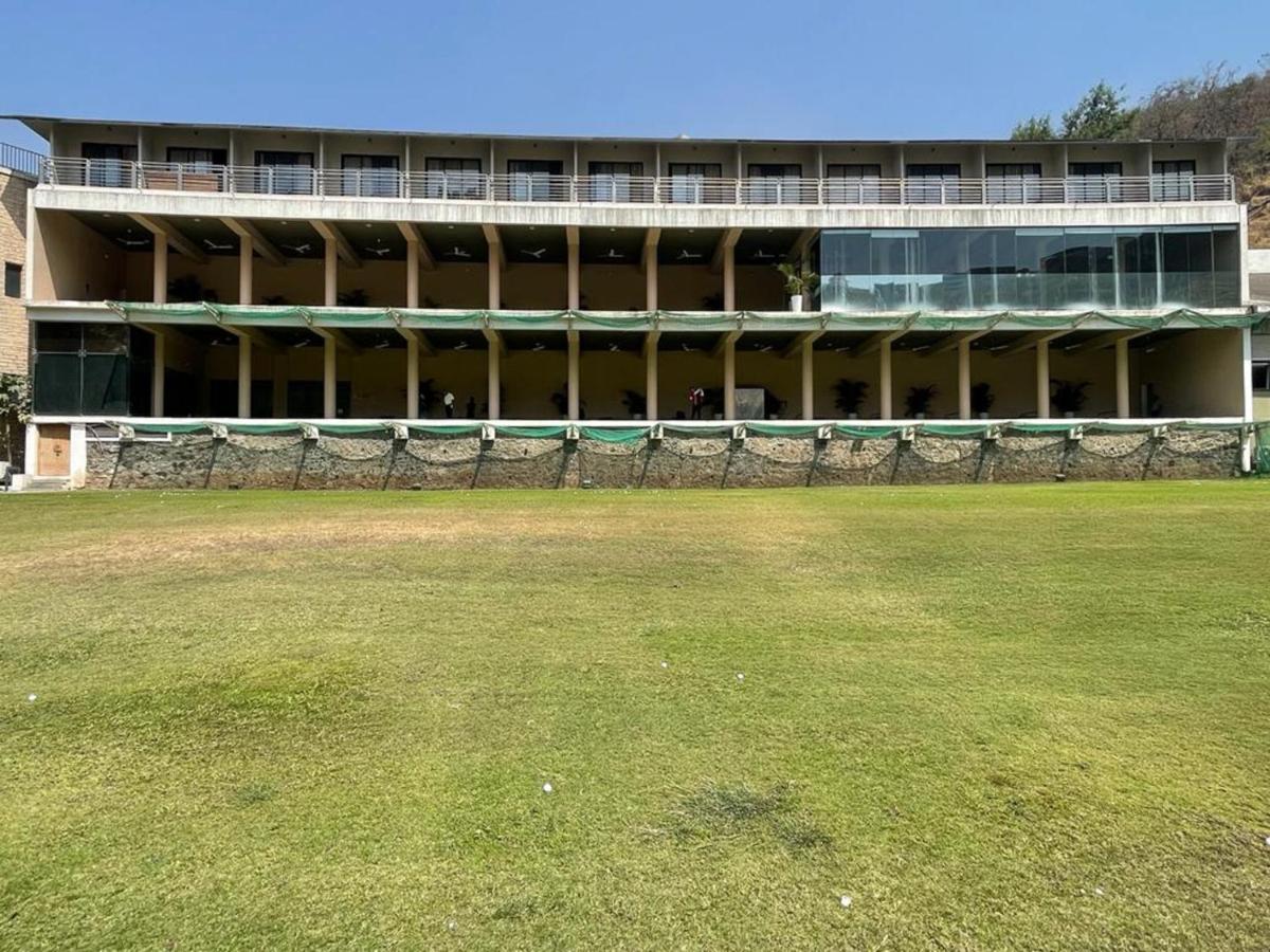 Oxford Golf Resort Pirangut Esterno foto