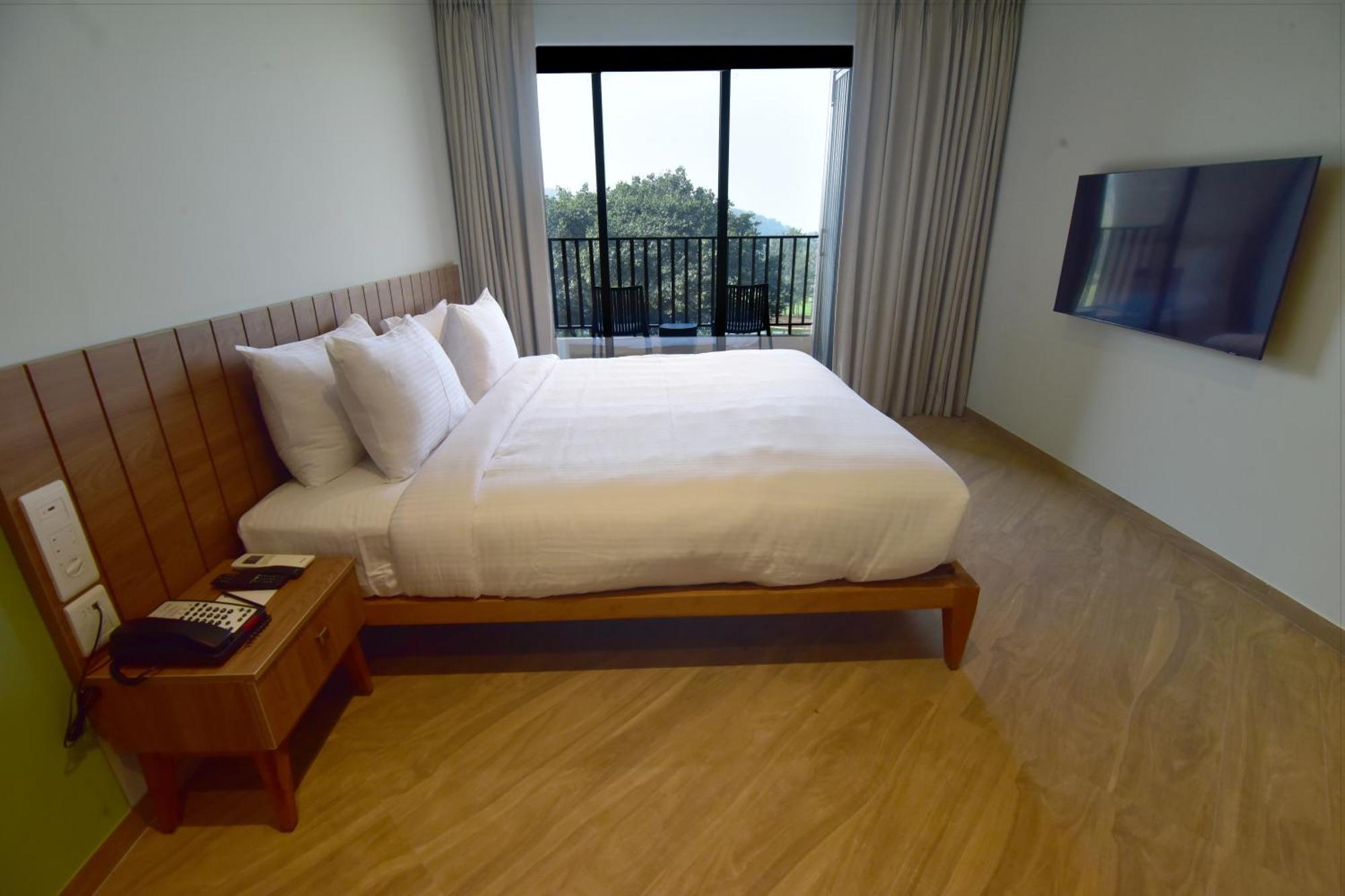 Oxford Golf Resort Pirangut Esterno foto